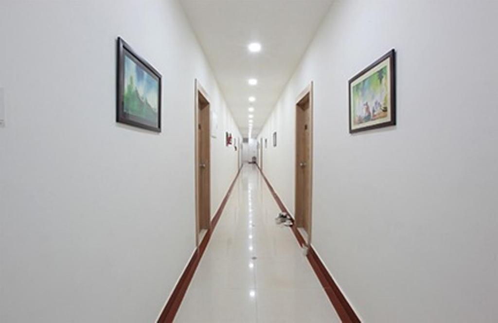 Hotel Anjali Park กัตตะยัม ภายนอก รูปภาพ